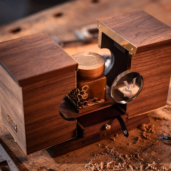 UMF 35+ (MGO 2190) Manuka Honey Limited Reserve